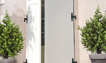 Volets battants personnalisables PVC CADRE VOLETS BATTANTS NATHALIE