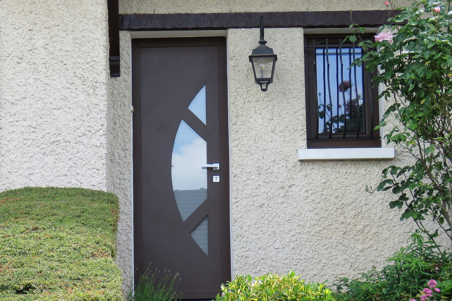 Vignette Porte d'entrée PVC Contemporaine ligne Vague