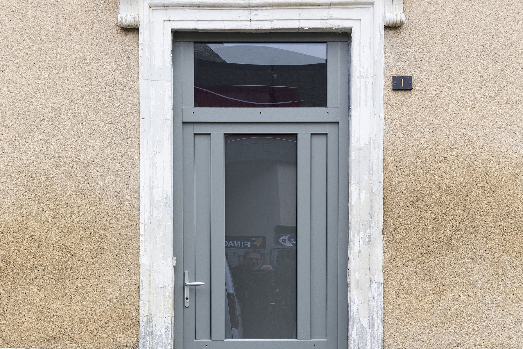 Vignette Porte d'entrée Aluminium Créative classique ligne Tiers