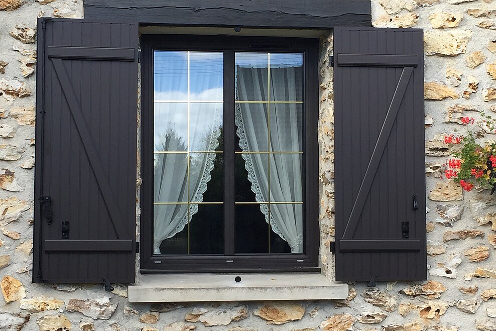 Volet Isa extrudé Classique Aluminium