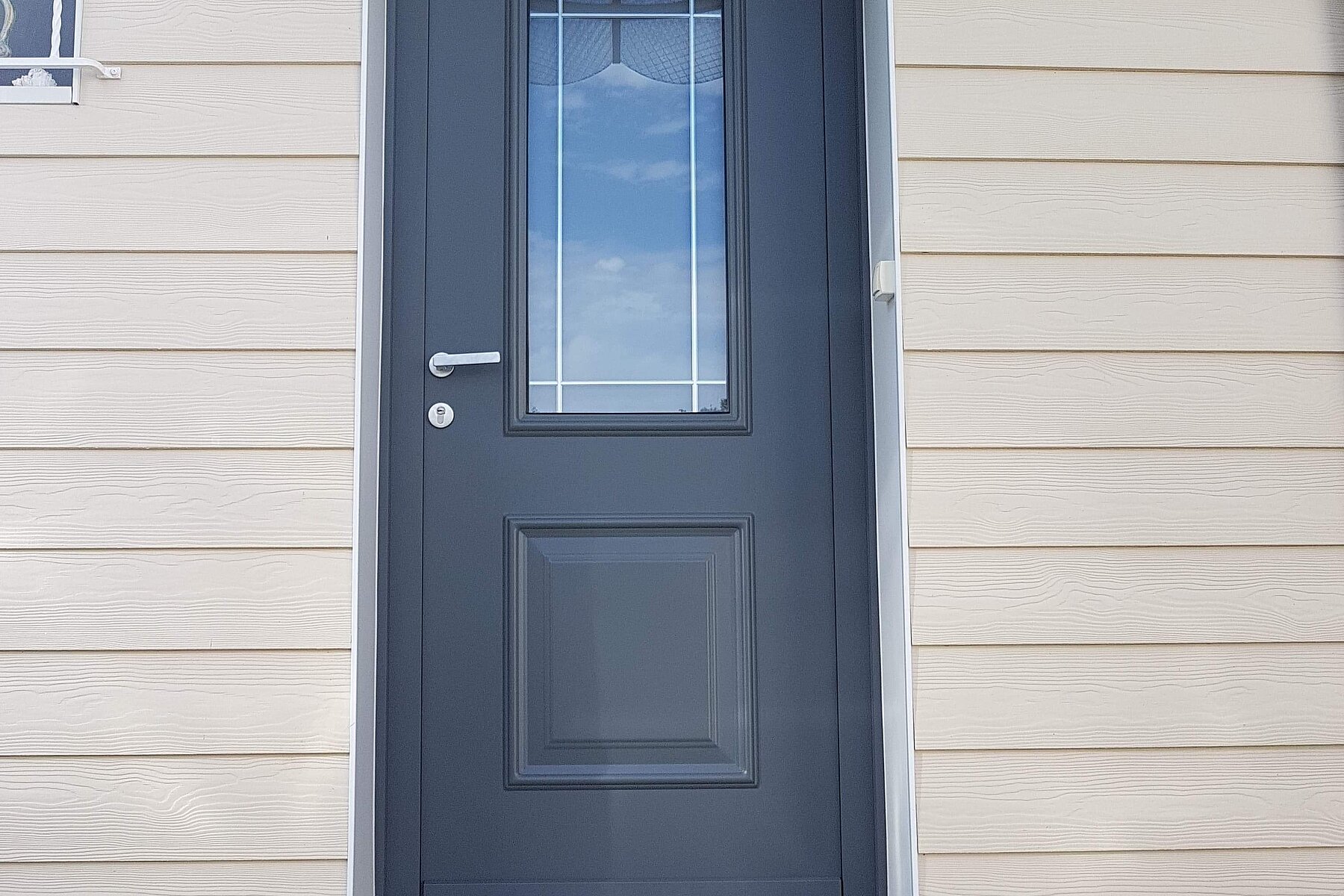 Vignette Porte d'entrée Aluminium Classique ligne Calabre