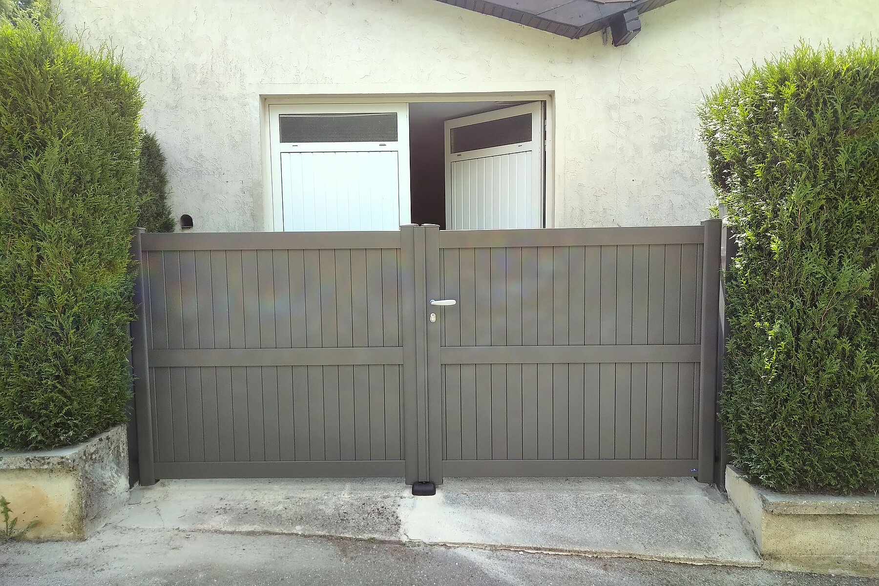 Vignette Portail Aluminium Classique