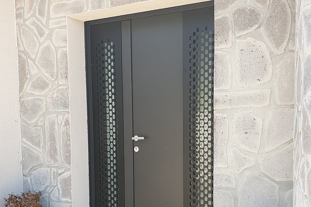 Porte d'entrée Aluminium Cadre Noir ligne Luma B