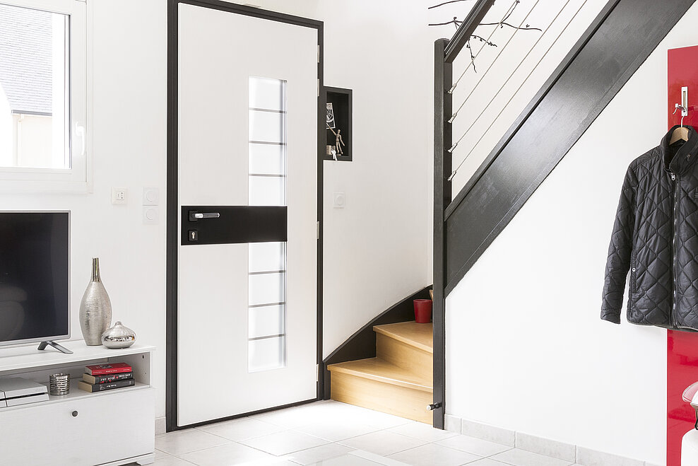 Porte d'entrée Aluminium Cadre Noir ligne Samouraï