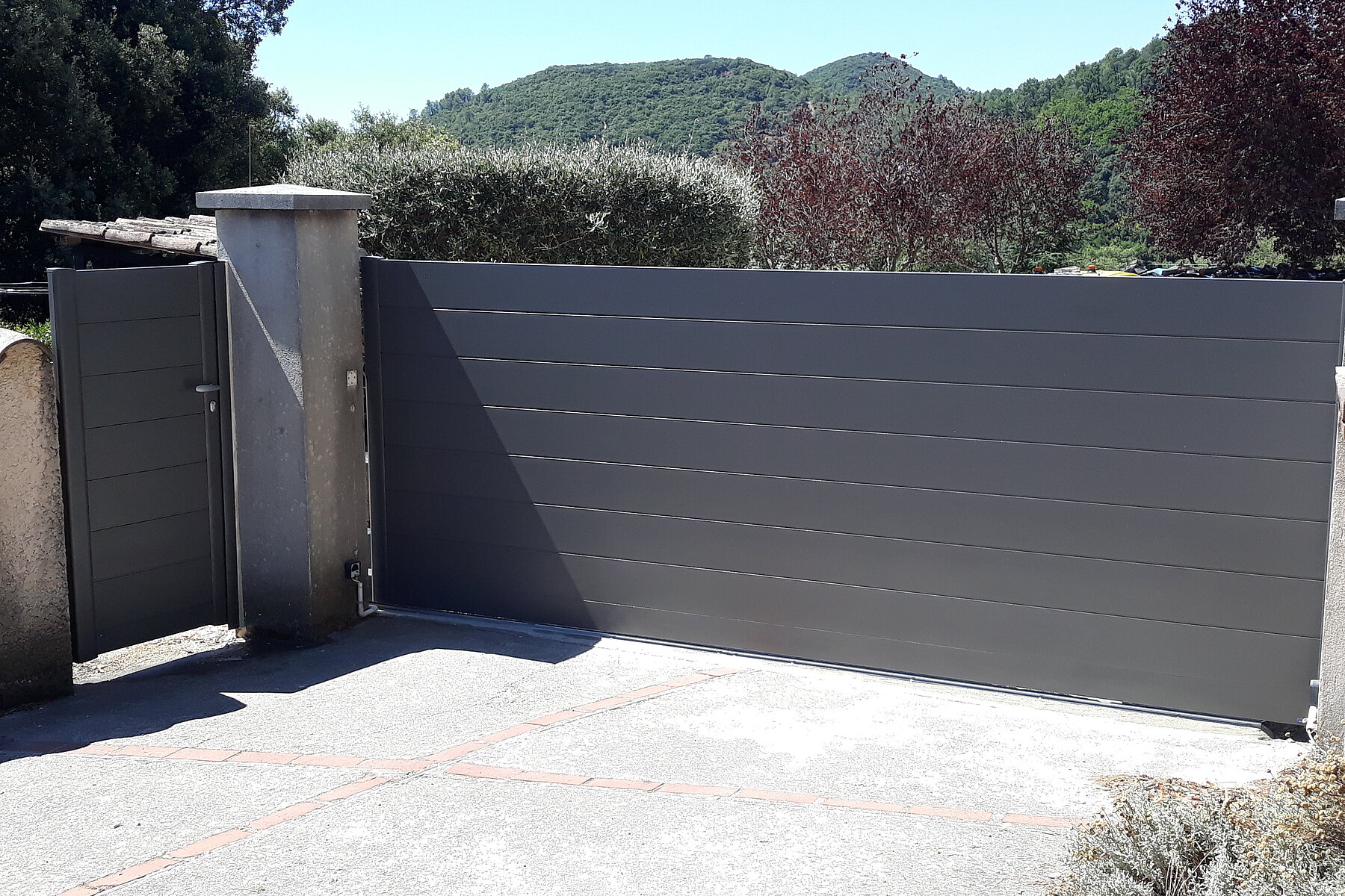 Vignette Portail Aluminium Epure