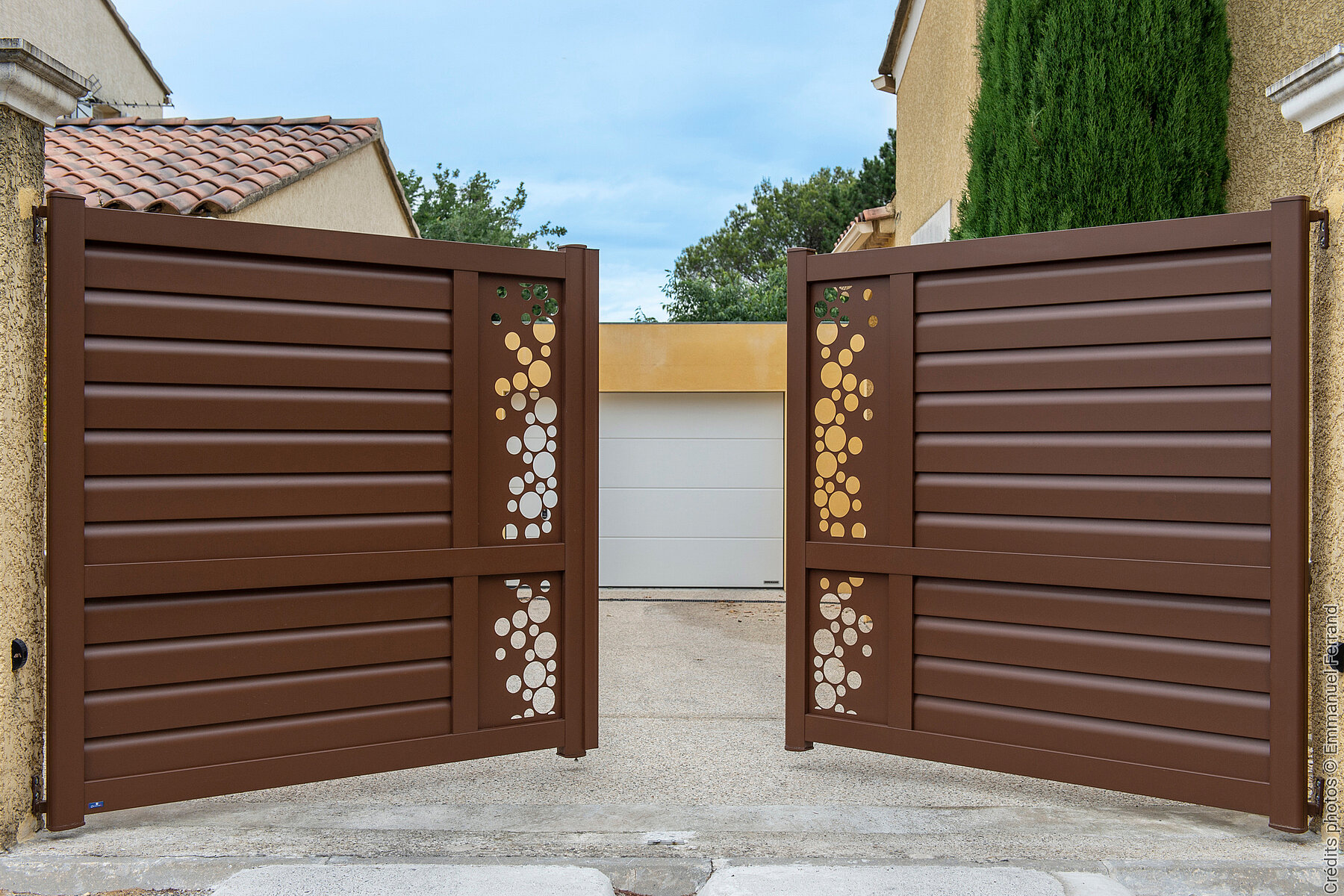 Vignette Portail Aluminium Contemporain